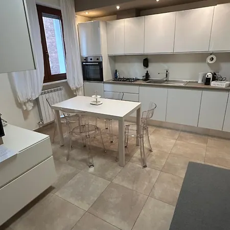 Urban Mood Centro-mare-parcheggio Gratuito-smart Self Check In 24h Apartment *