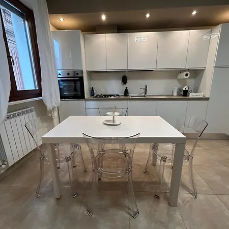 Appartamento Urban Mood - Pieno Centro , Mare , Parcheggio A Pochi Passi-