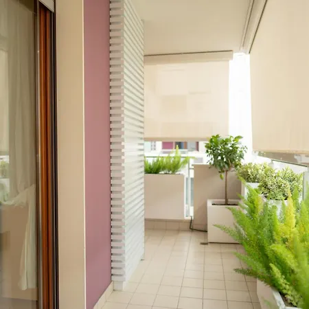 Urban Mood Centro-mare-parcheggio Gratuito-smart Self Check In 24h Apartment