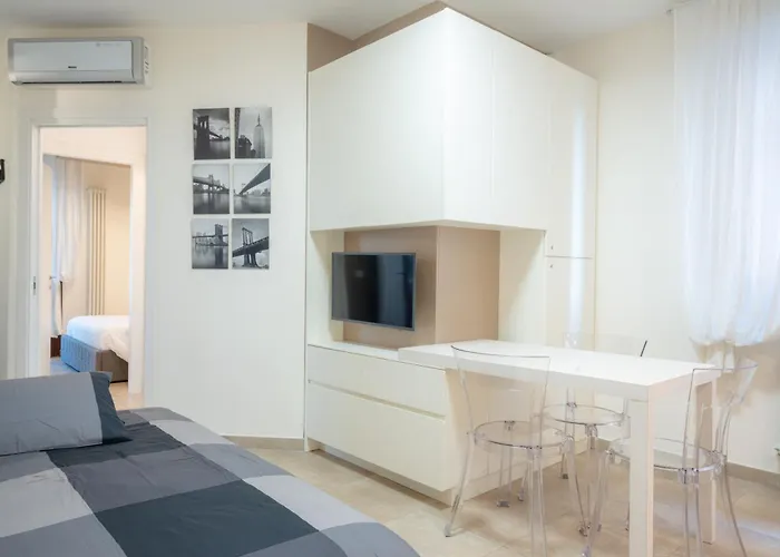 アパート Urban Mood Centro-mare-parcheggio Gratuito-smart Self Check In 24h ペスカーラ