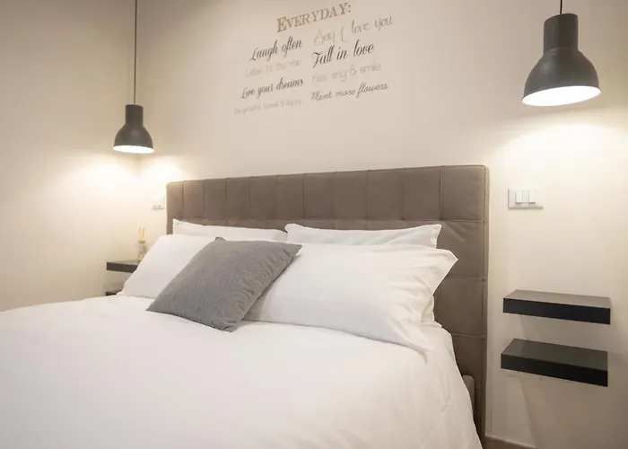 アパート Urban Mood Centro-mare-parcheggio Gratuito-smart Self Check In 24h ペスカーラ